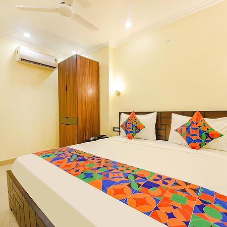 Fabhotel Prime Apple Tree Residency New Delhi Buitenkant foto