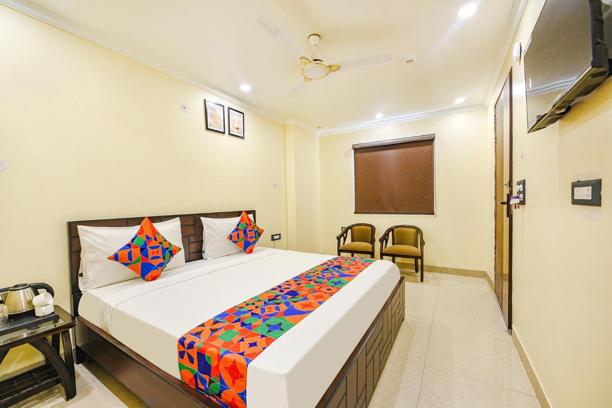 Fabhotel Prime Apple Tree Residency New Delhi Buitenkant foto